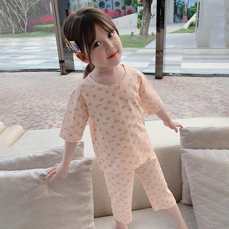 Bộ đồ mặc ở nhà phong cách Hàn Quốc sành điệu cho bé gái