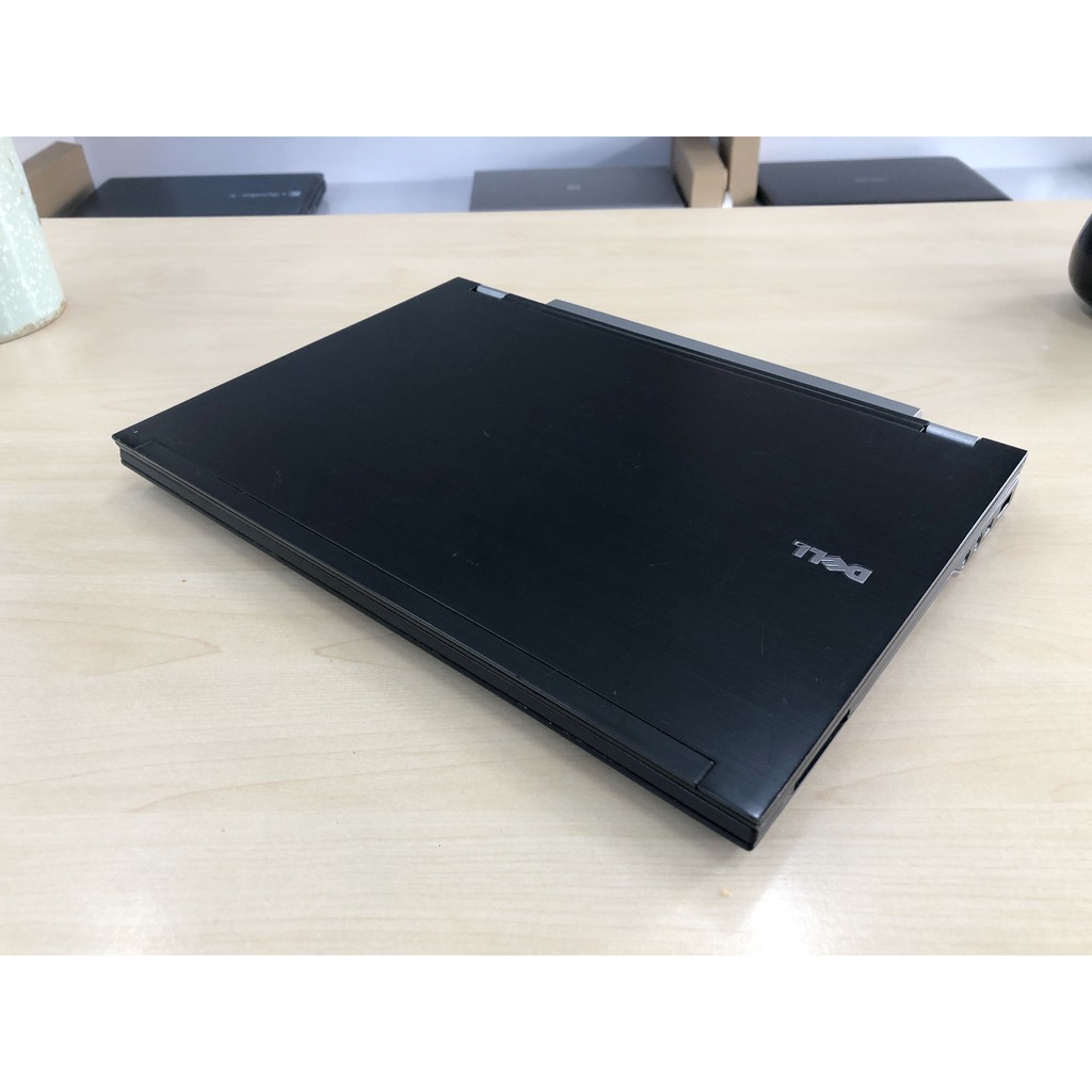 Laptop DELL 4300 - INTEL P9400 - RAM 4G - HDD 250G - 13inch HD