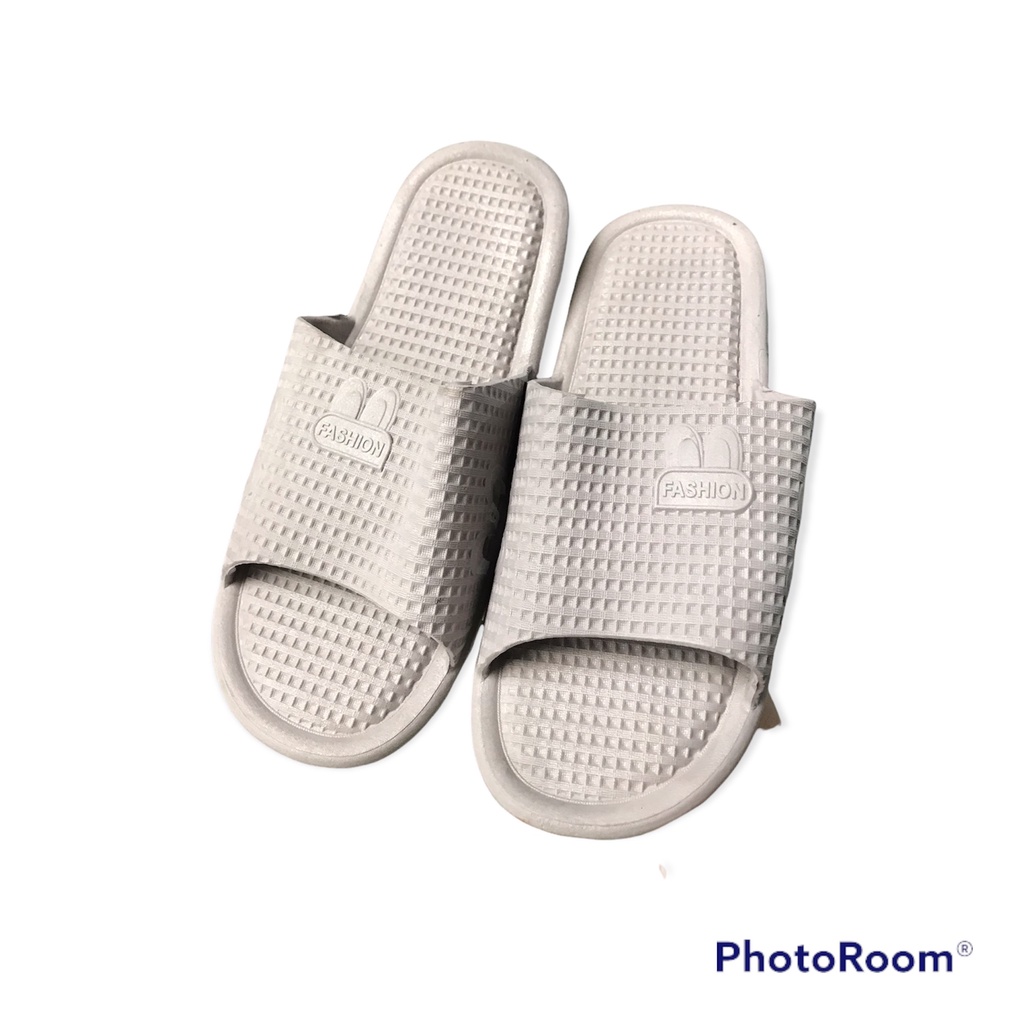 Dép đi trong nhà tắm văn phòng xốp liền siêu bền, siêu nhẹ chống trơn trượt đi mưa, nước, mùa đông 8807 kuul