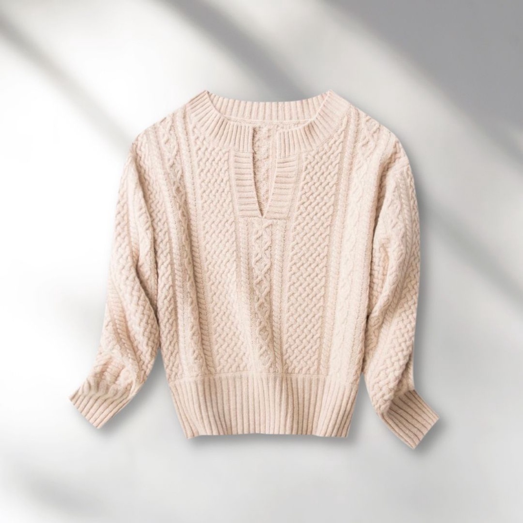 Áo len dáng rộng màu be