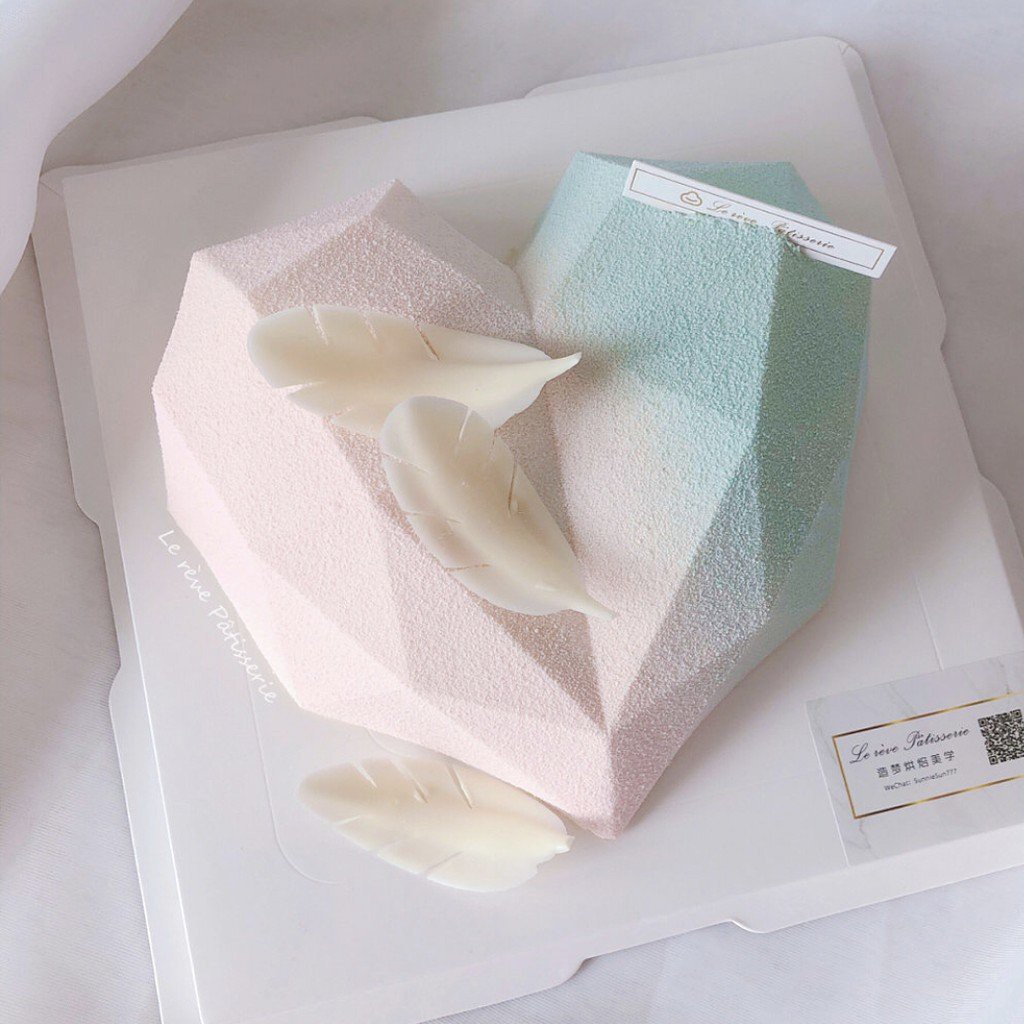 Khuôn silicon 3D hình tim lớn 22.6*19.5*5.5cm