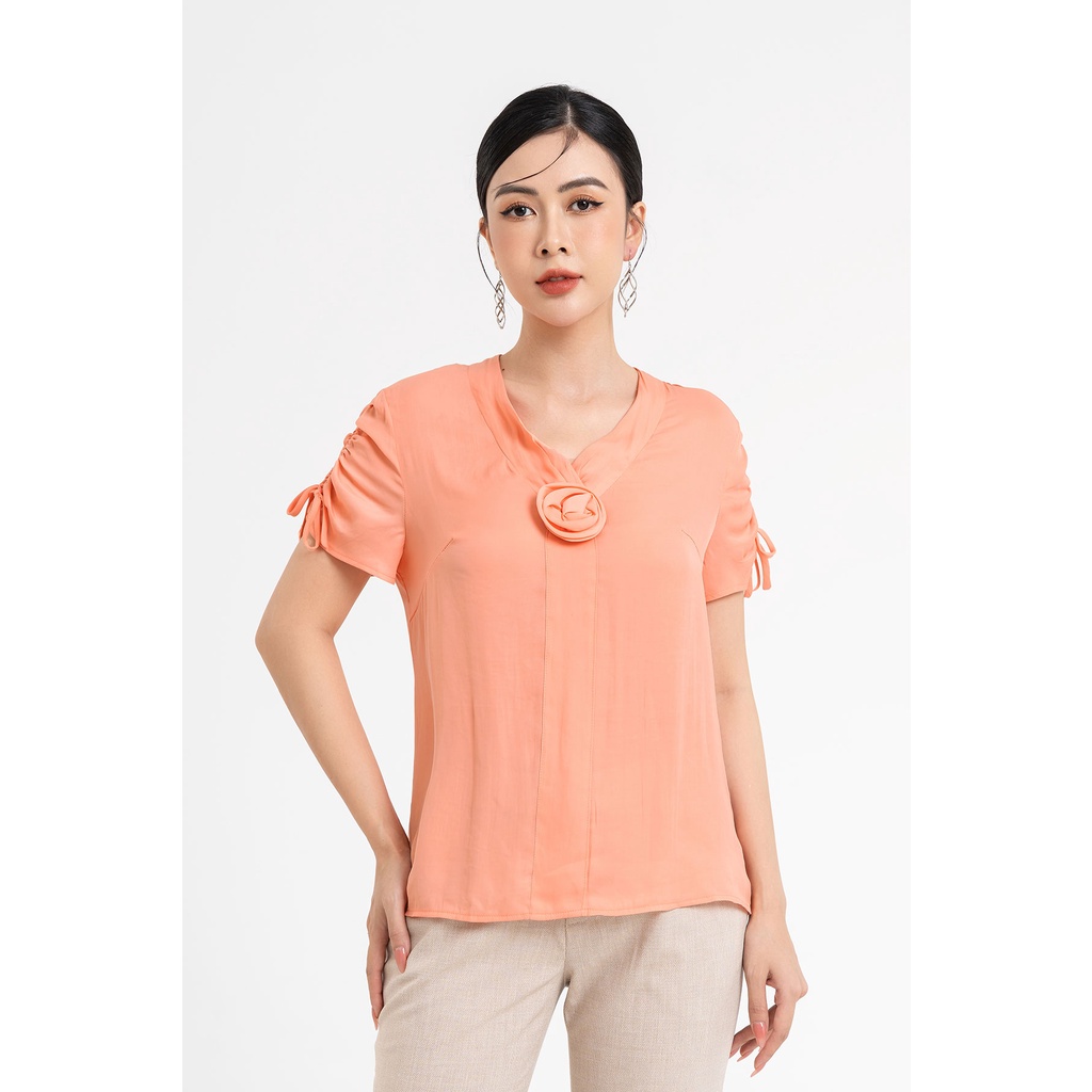 Áo nữ cổ tim nhún, đính hoa LAMER L61B20H016 (Nhiều màu)
