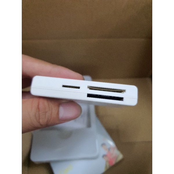 Đầu đọc thẻ đa năng Pisen TS-E070 USB 2.0