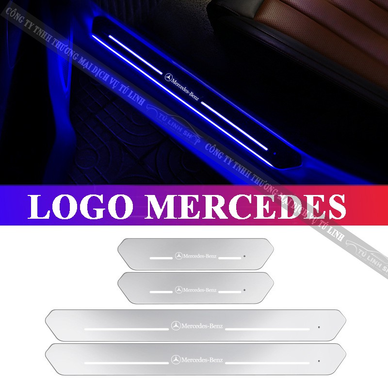 Ốp bậc cửa xe ô tô có LED logo hãng, loại không dây có cổng sạc USB