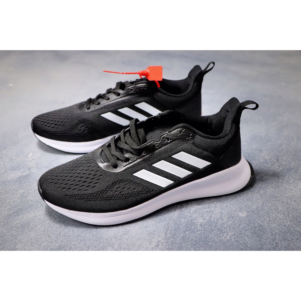 Giày Thể Thao Thoáng Khí Năng Động Của Adidas Duramo 8 M