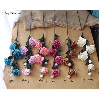 Hoa giả - hoa hồng điểm quả xốp