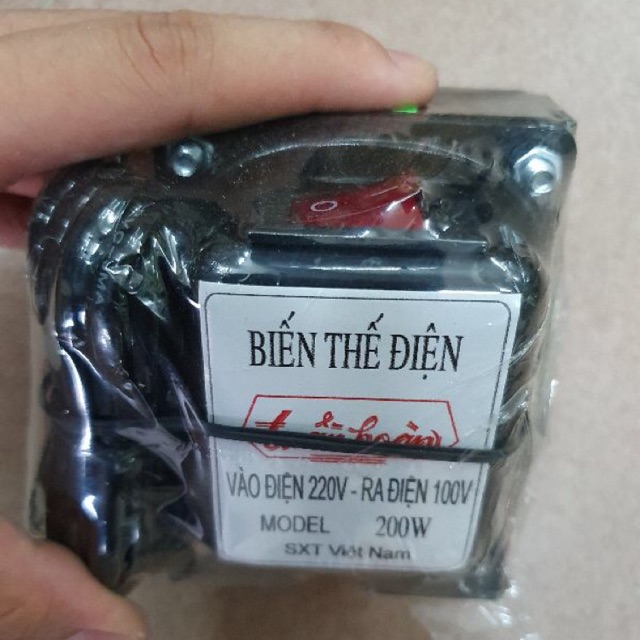 Biến thế đổi điện 220v ra 100 110v