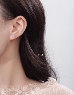 NỤ ĐÁ NGÔI SAO BẠC TA