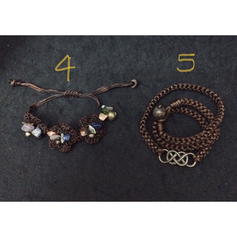 Vòng tay dây vải, da