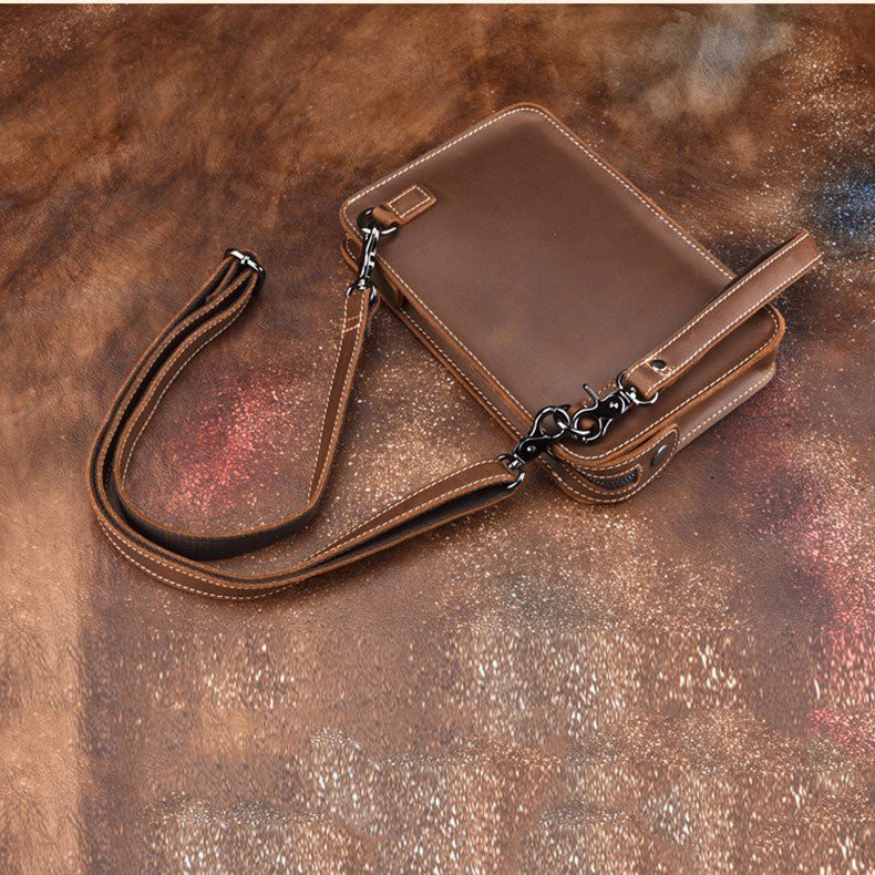 CLUTCH CẦM TAY CÓ QUAI CHÉO DA SÁP - 2281925