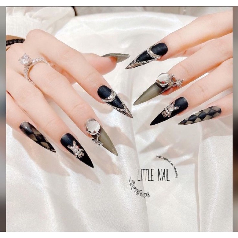 Charm hoa, charm tròn dài trang trí móng