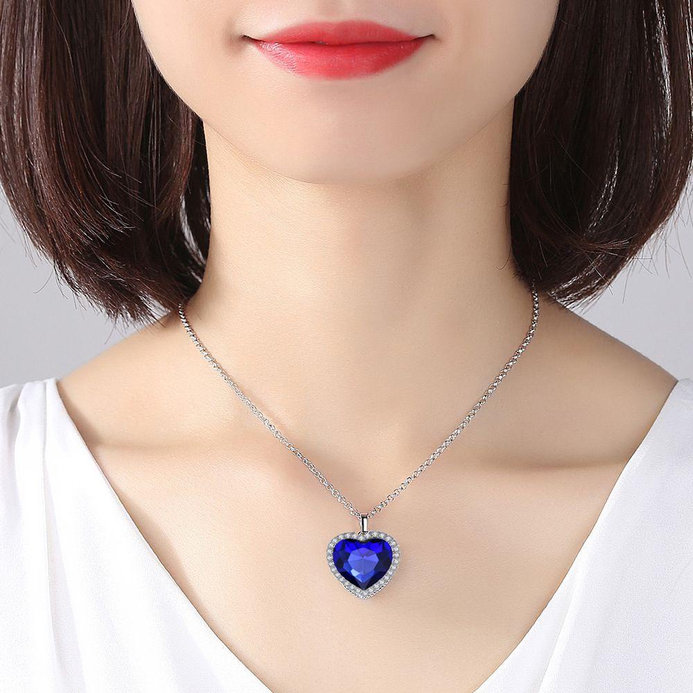 Dây Chuyền Mặt Hình Trái Tim Đính Pha Lê Xanh Dương
