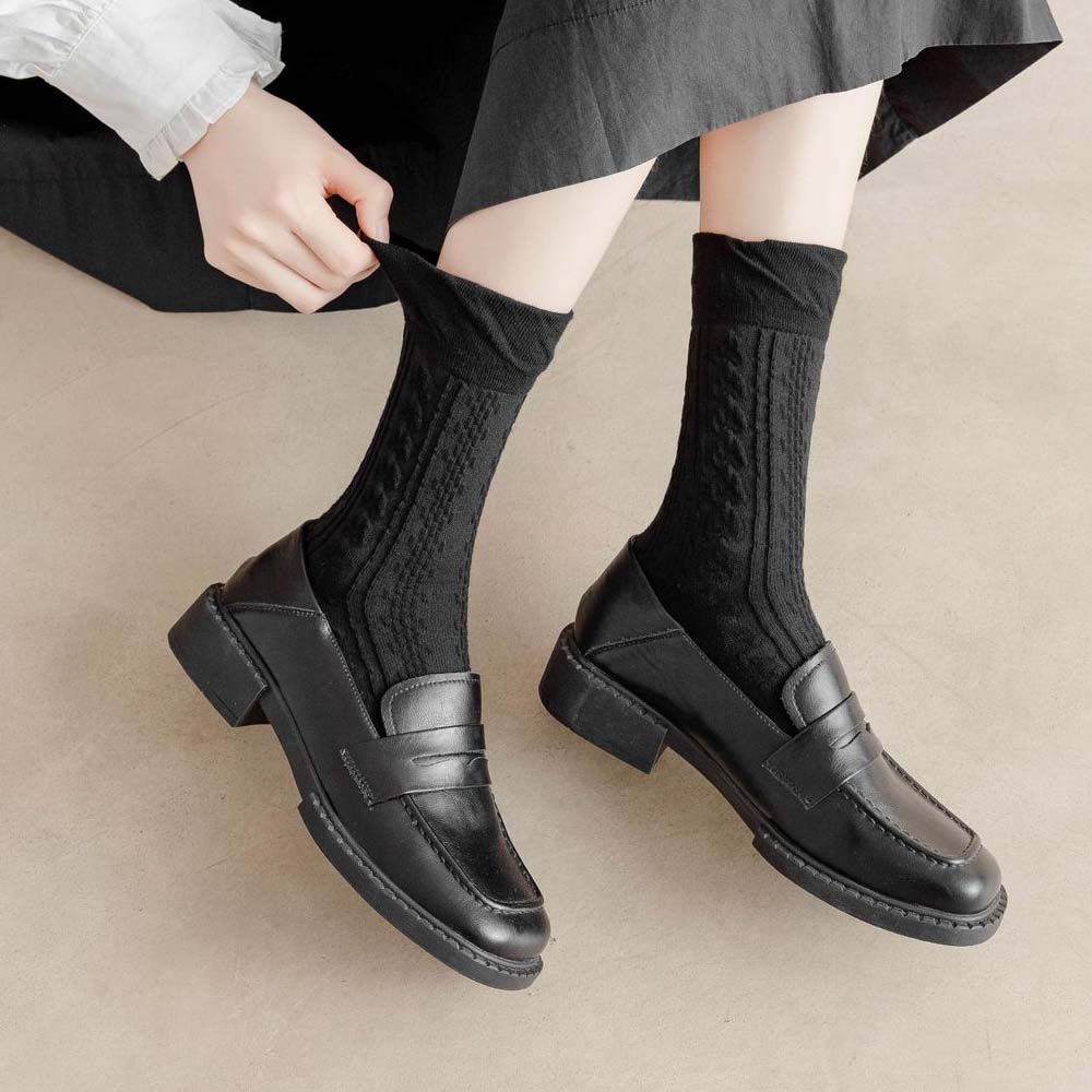 Tất cổ cao bằng cotton màu trắng / đen phong cách lolita thời trang Hàn Quốc cho nữ