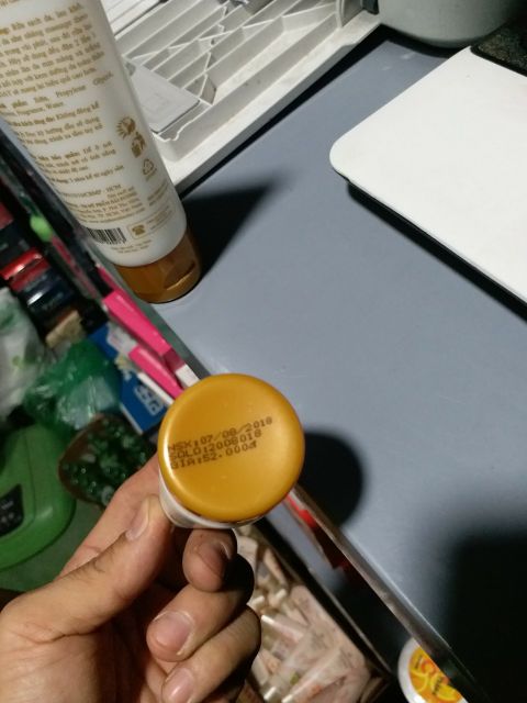 Tẩy da chết sh today, kem kỳ tế bào chết sh today ( giá bìa 52k) | BigBuy360 - bigbuy360.vn