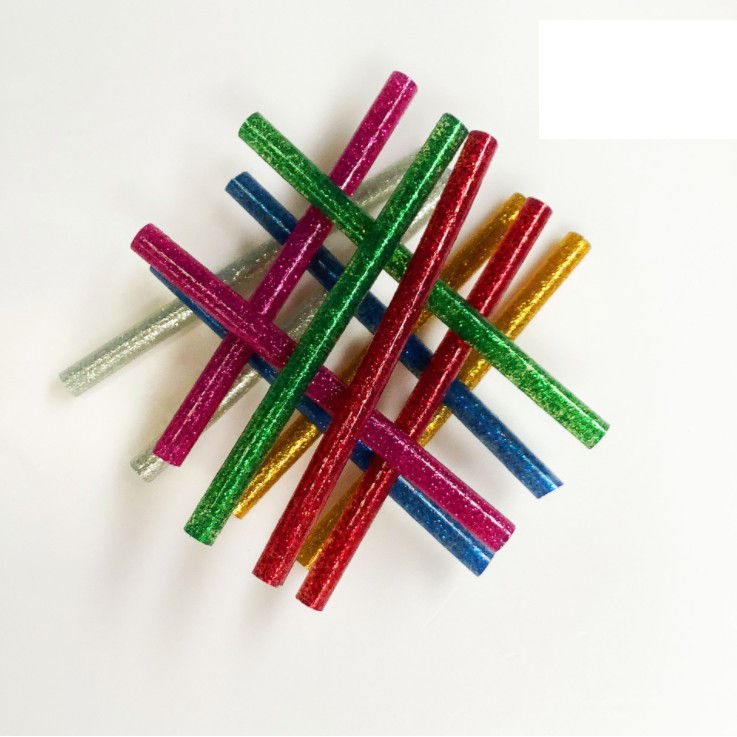 Que keo silicon NHIỀU MÀU nóng chảy tiện dụng