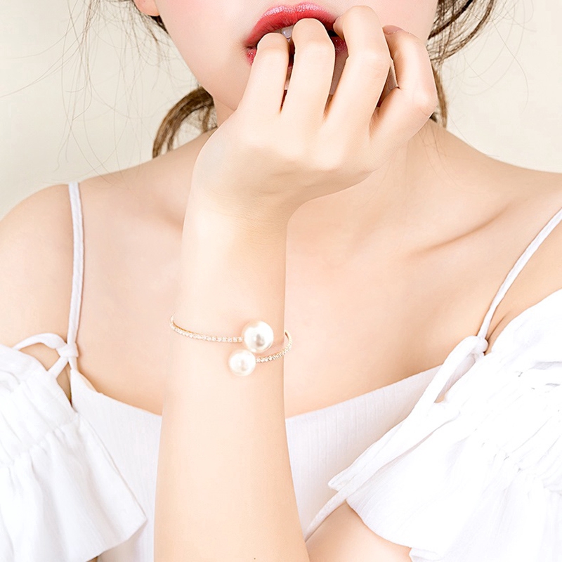 Vòng tay ngọc trai đính đá lấp lánh đơn giản thời trang quà tặng bạn gái | BigBuy360 - bigbuy360.vn