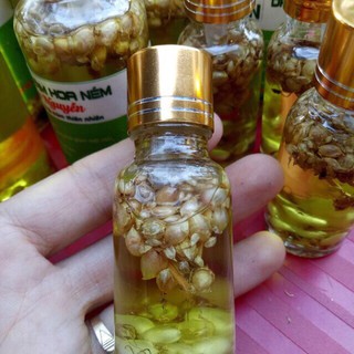 Tinh Dầu Tràm Ngâm Hoa Nén Lọ 20 ml siêu hót.