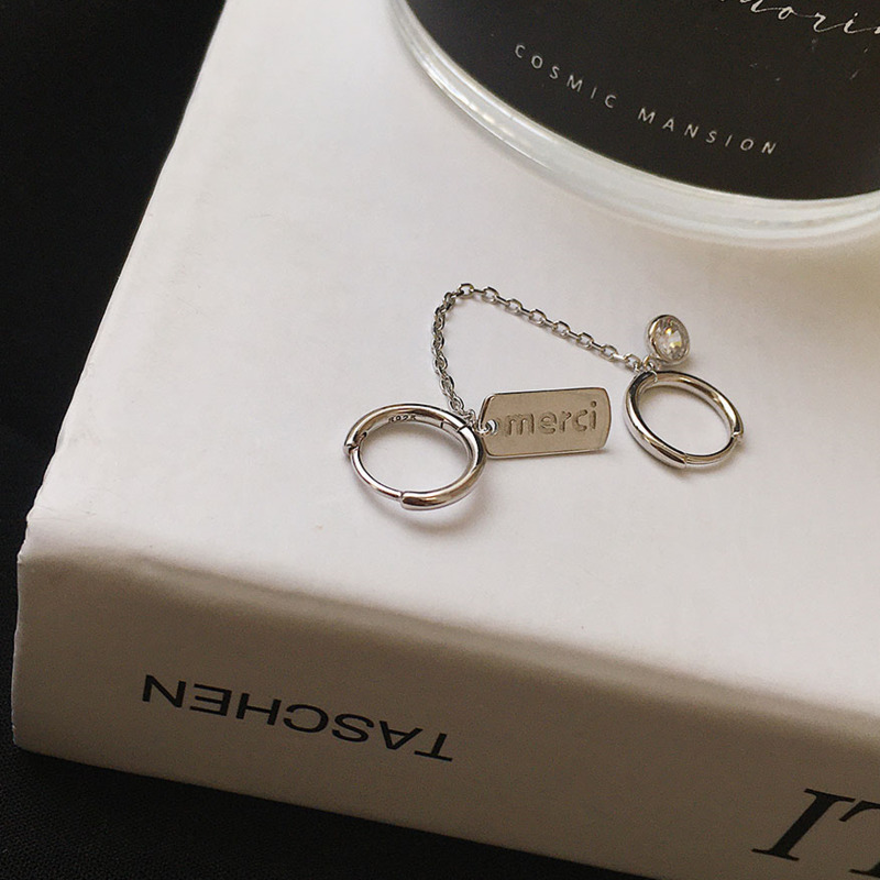 Đôi Bông Tai Hợp Kim Dạng Dây Xích Độc Đáo Thời Trang Cho Nữ