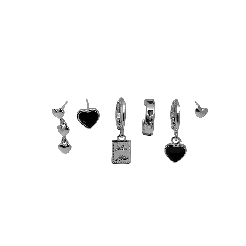 Bộ Khuyên Tai Hình Trái Tim Nhỏ Giọt Màu Đen Thời Trang 19A1491