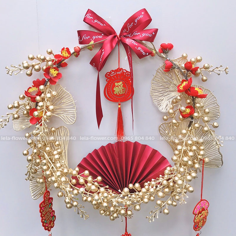 Vòng hoa đào đông vàng đã kết sẵn, vòng nguyệt quế treo tường, vòng treo cửa Tết 2022 size 43cm (VNQ0006) Lela Flower