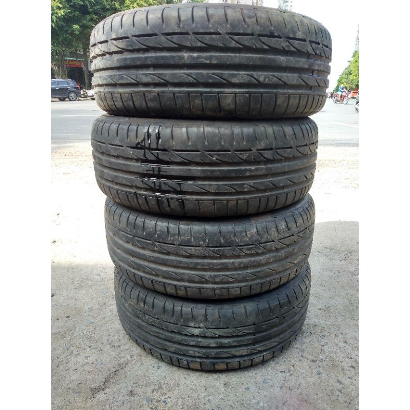 lốp.225/45r18