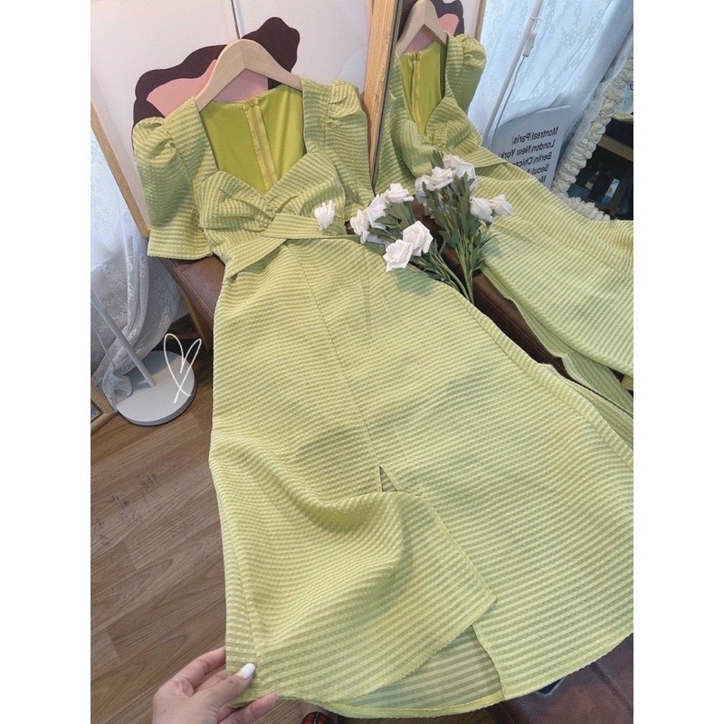 Đầm midi xoè chéo eo caro