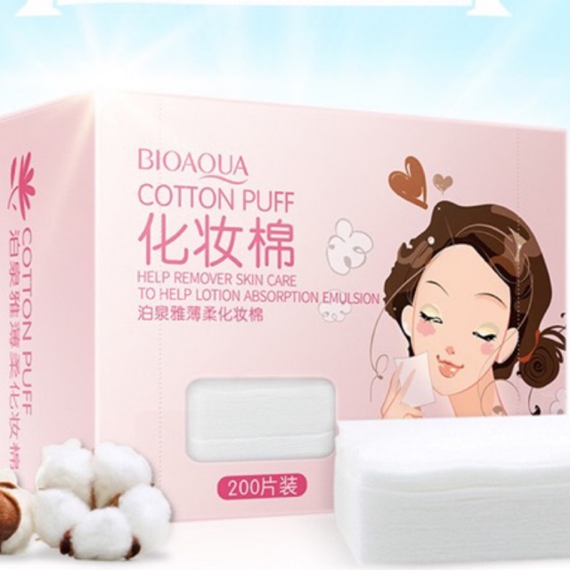 Bông tẩy trang 200 miếng Bioaqua hoàn toàn từ thiên nhiên, mềm mịn và dịu nhẹ với da