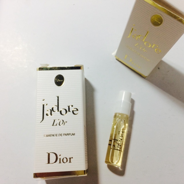 Nước hoa đậm đặc J'adore L'or 1,5ml