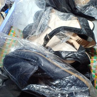 Giầy dép phạm hiền 2₫ 250k