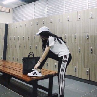 SET QUẦN THỂ THAO SỌC MIX ÁO PULL