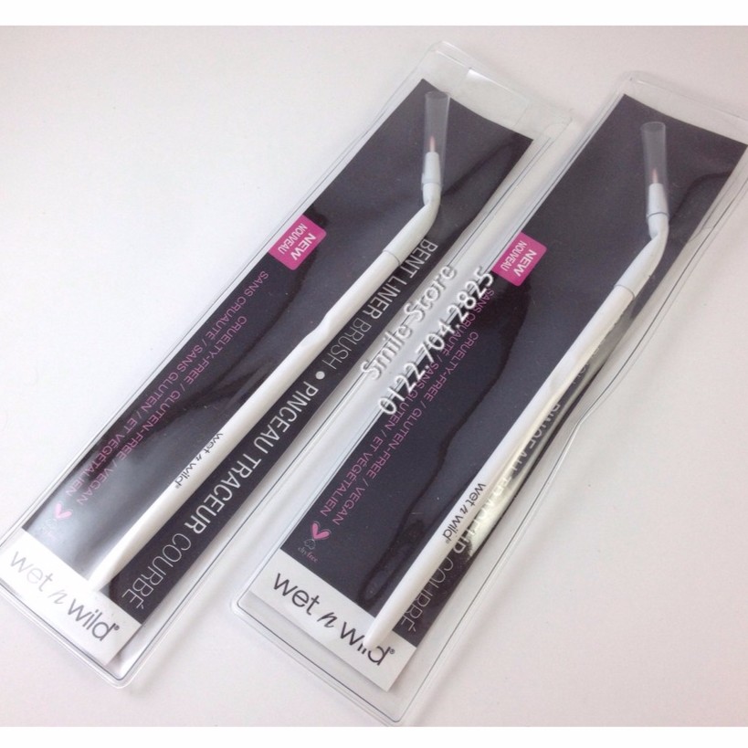 Cọ kẻ eyelner 45 độ wetnwild