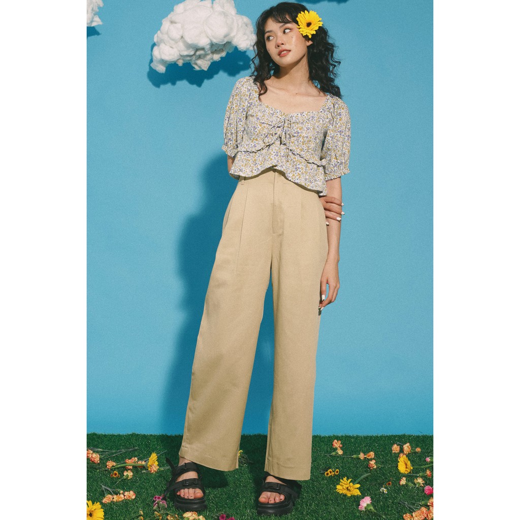 Quần dài ống suông xếp ly thời trang GAGO side pocket straight pants màu kem GO3347 | BigBuy360 - bigbuy360.vn