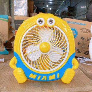 Quạt cắm điện hình thú