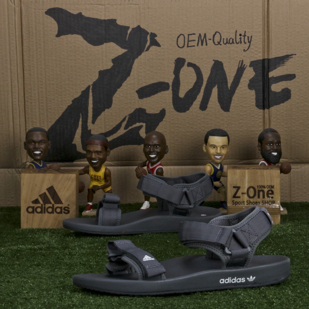 Giày Adidas Phong Cách Thể Thao Năng Động