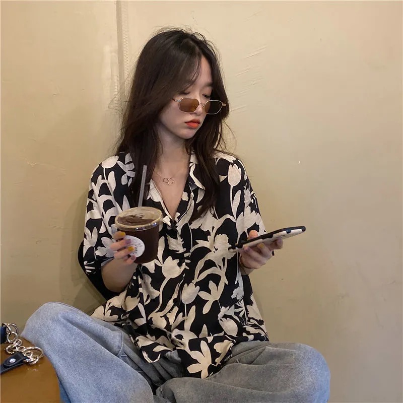 Áo sơ mi tay ngắn họa tiết hoa phong cách retro thời trang dành cho nữ