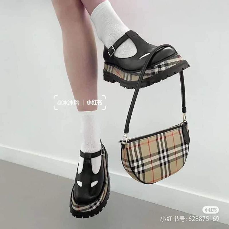 Túi Burberry cao cấp