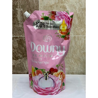 Nước xả vải đậm đặc Downy
