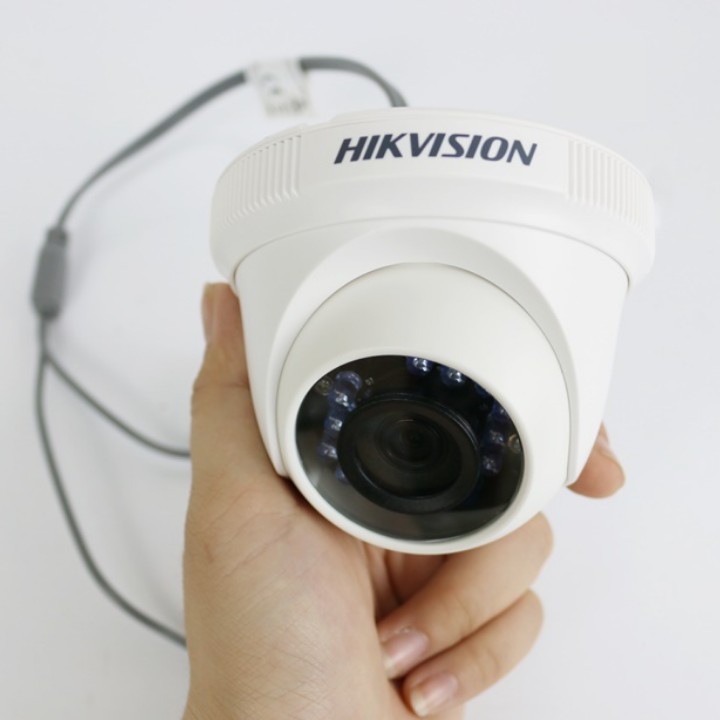 Camera Hikvision DS-2CE56C0T-IRP , Cảm biến High-Performance CMOS 1MP , 1280x720@25fps , Ống kính cố định 2.8mm