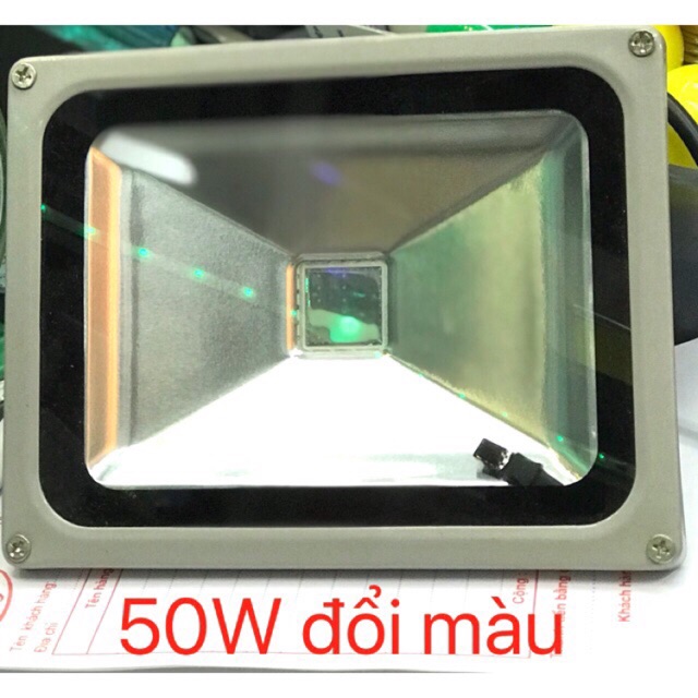 Đèn pha led 50w đổi màu