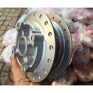 Đùm sau xr1 gắn exciter 135