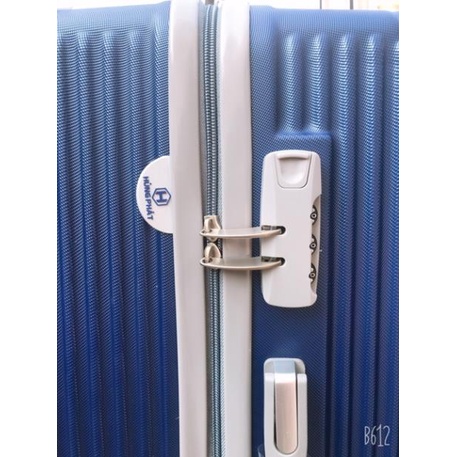Vali nhựa 841 size 20-24  chính hãng Hùng Phát , chống xước, chống va đập, góc và tay đẩy bằng inox không rỉ