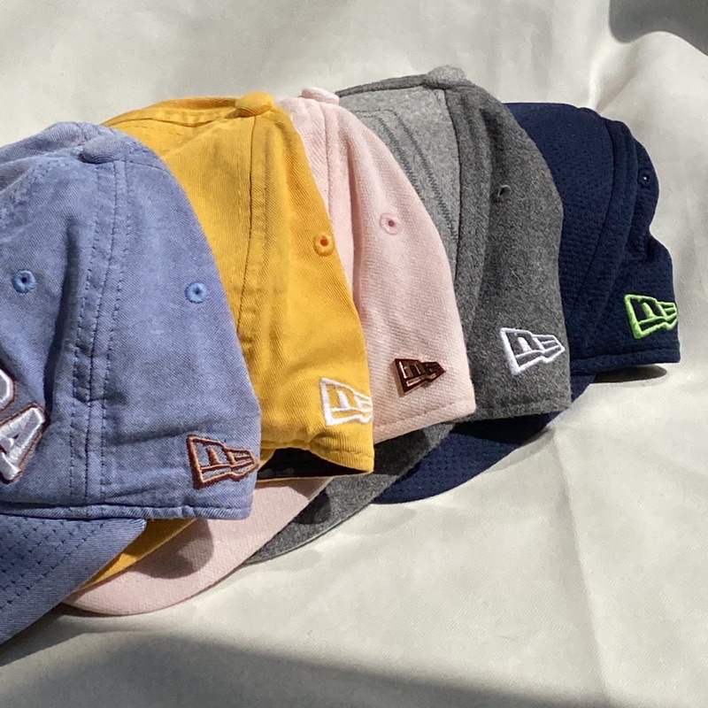 Mũ lưỡi trai nhiều màu đa dạng dành cho nam và nữ