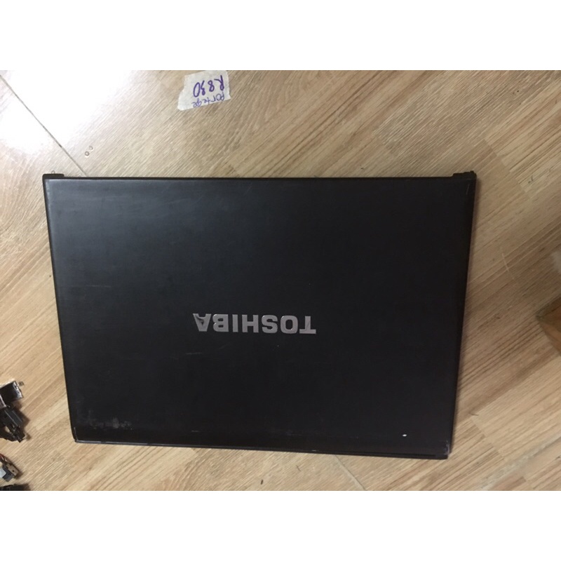 Vo toshiba protege R830