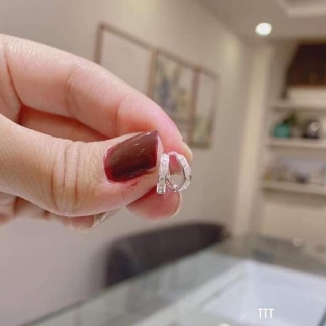 Bông tai nữ dạng tròn đính đá sáng đẹp,Bạc ta - Bông bạc đẹp THJ