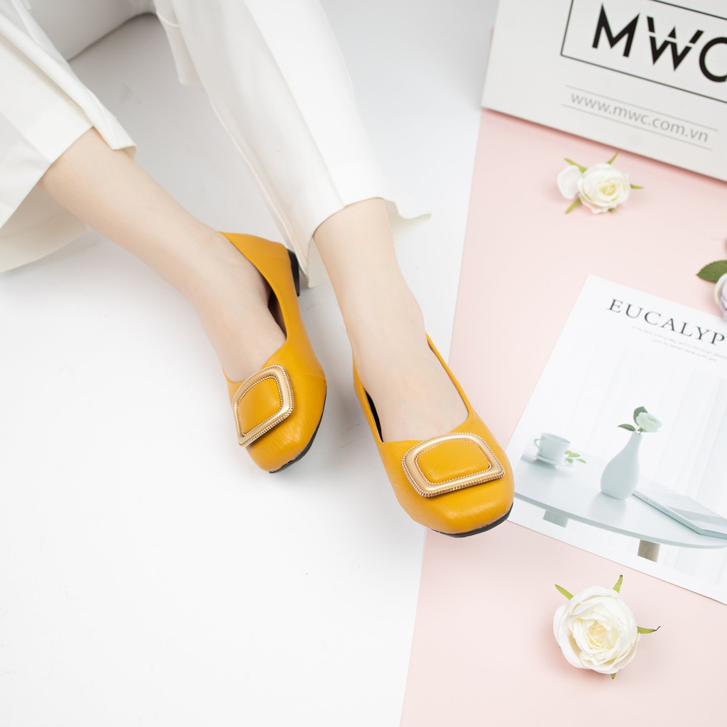 [Mã FATHANG5 giảm 10K đơn 50K] Giày búp bê nữ đính khóa MWC NUBB- 2182 | BigBuy360 - bigbuy360.vn