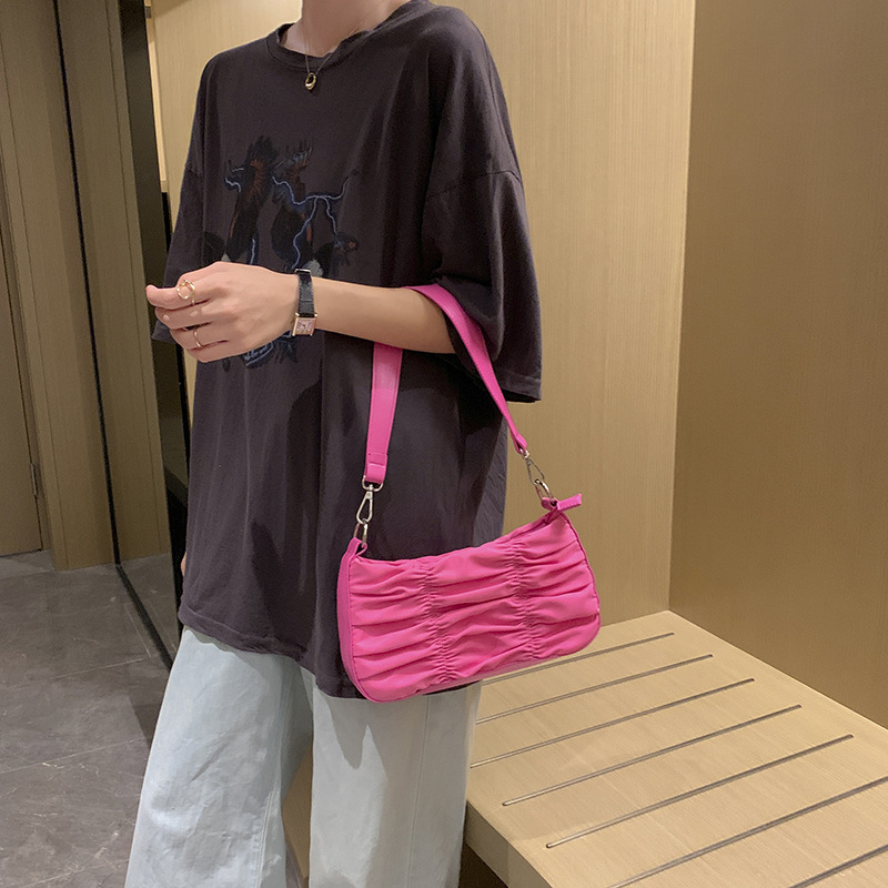 Túi Xách Đeo Dưới Cánh Tay Nhỏ Gọn Bằng nylon Có Diềm Xếp Nếp Phong Cách Người Nổi Tiếng Trên Mạng Hàng Mới