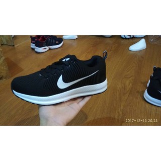 Giày thể thao và sneaker
