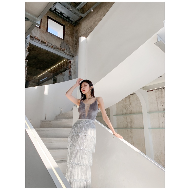 Đầm body hai dây tôn dáng cao cấp nhung H142 Hỉn Hỉn Store