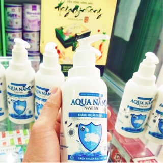 Dung dịch rửa tay khô diệt khuẩn AQUA NANO BẠC (Hàng công ty, chai 300ml)
