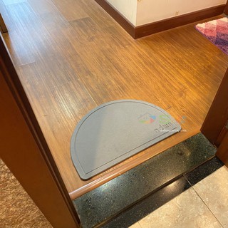 Thảm đá siêu thấm nhà tắm cao cấp , thảm đá chống trơn trượt nhà tắm cao cấp